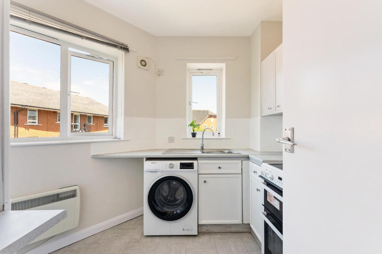 Appartamento Stunning Aparment In Canada Water Londra Esterno foto